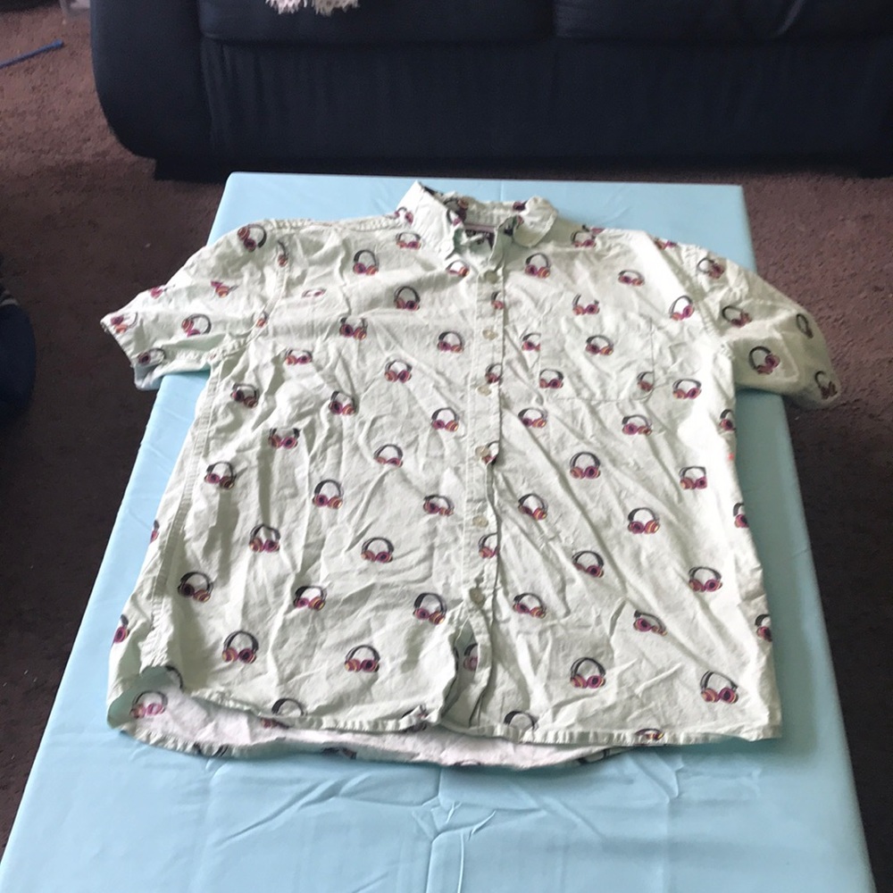 Men’s shirt